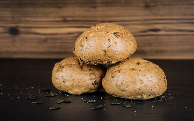 Kürbiskernbrötchen