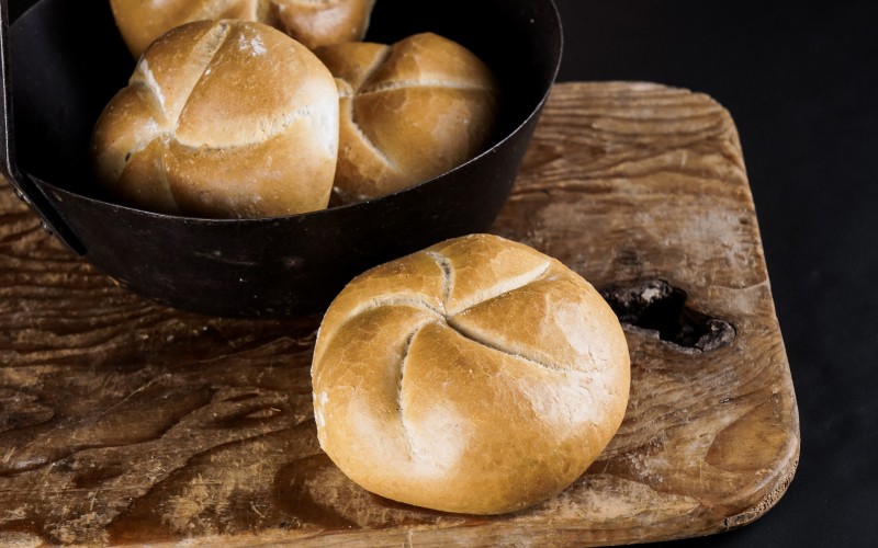 Weißbrot, Semmel, Krapfen, Kleingebäck, Sesam